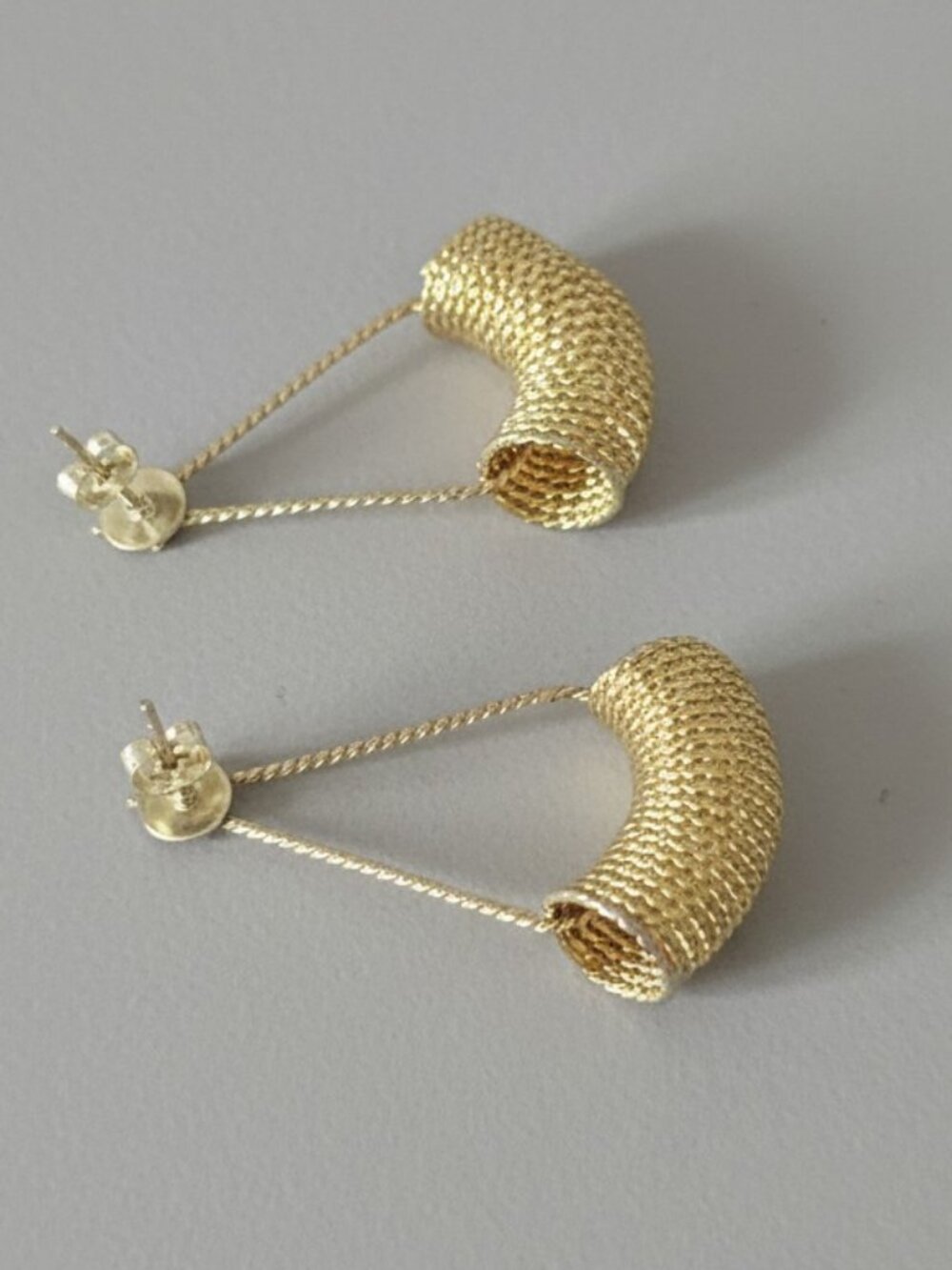 Vintage Gold Coil Earrings Pierced - Picture 4 of 5